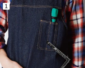 デニムエプロン(09-10022)の商品詳細「左胸ペン差しポケット」