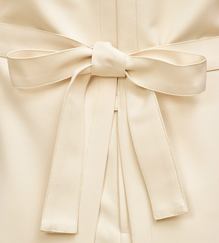 後ろリボンの画像