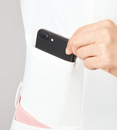 右脇スマホポケット