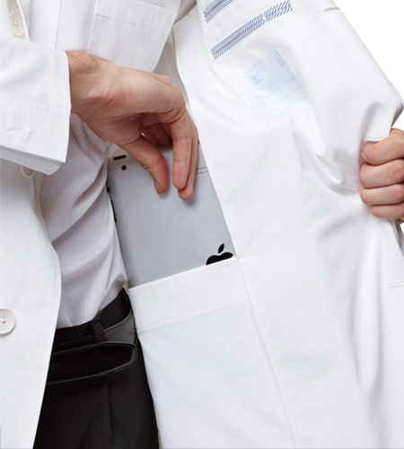 タブレット型PCが入る内ポケットの画像