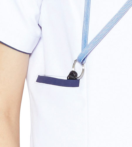 右脇スマホポケット