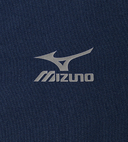さり気なく主張するMIZUNOロゴ