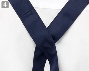 胸当てエプロン(31-T8544)の商品詳細「ズレ防止ループ付き」