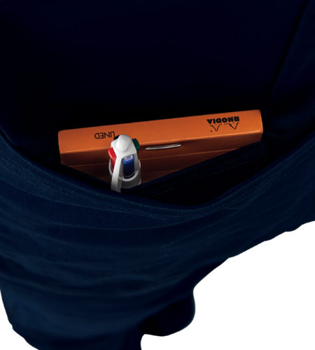 右側ポケットの画像