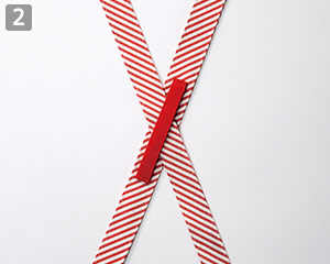 胸当てエプロン(33-CA1413)の商品詳細「安定感を高めるループ」