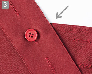 紐の長さを調整できるボタン付き