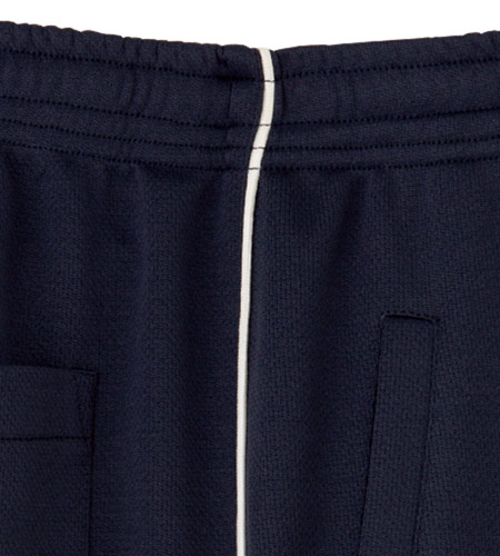 ホワイトのパイピング仕様(グレー・ネイビー・ブラック)