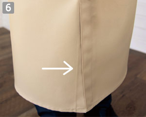 ミドルエプロンのポイント⑥中央スリット