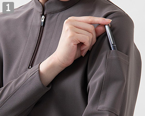 半袖ニットシャツ(35-CU1966)の商品詳細「ペン差しポケット」