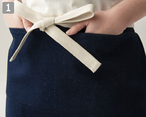 ミドルエプロン(35-QT7377)の商品詳細「胸ポケット」