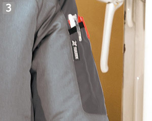 空調服® 長袖ジャケット(61-50199)の商品詳細「左袖ペン挿しポケット」