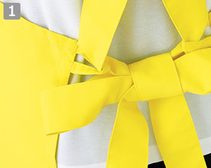 胸当てエプロン[男女兼用](71-5-681)の商品詳細「腰ひもを通すループ」