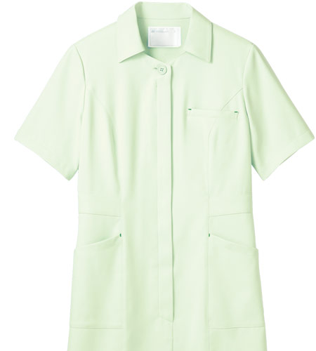 伸縮性があって肌触りの良いワンピース白衣