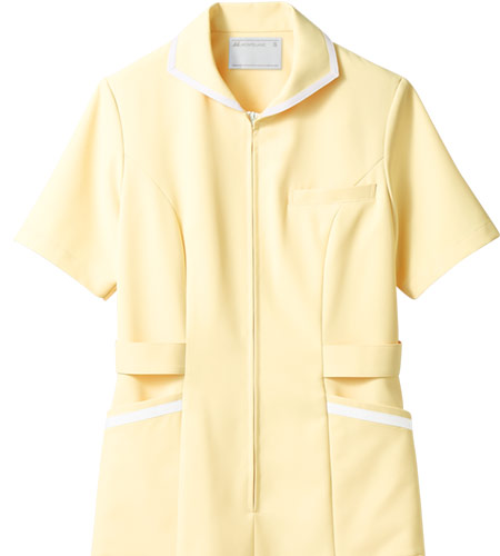 伸縮性があって肌触りの良いワンピース白衣