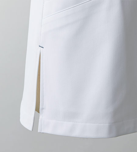 サイドスリットの画像