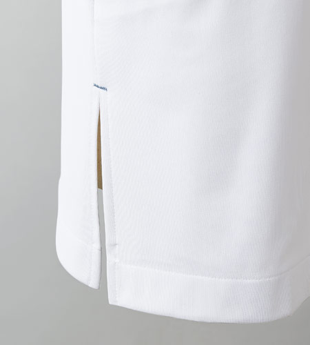 サイドスリットの画像