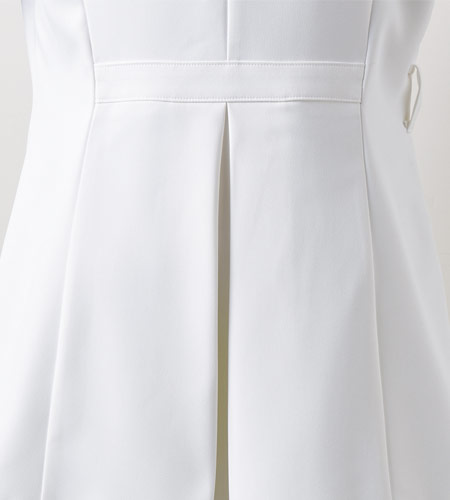 バックスタイルの画像