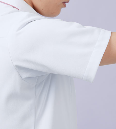 スムーズな腕の動作を実現