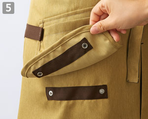 胸当てエプロン(71-OV5005)の商品詳細「両脇ポケット」