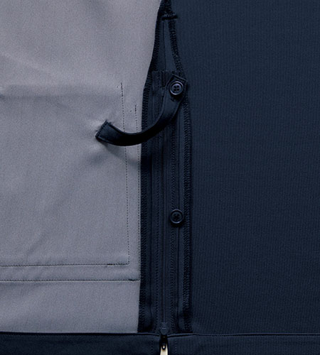 ポンプ固定用ループ付き