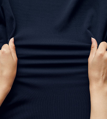 伸縮性の良いニット素材