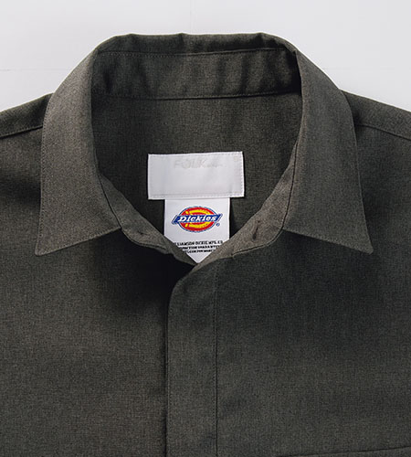 シャツ襟デザイン