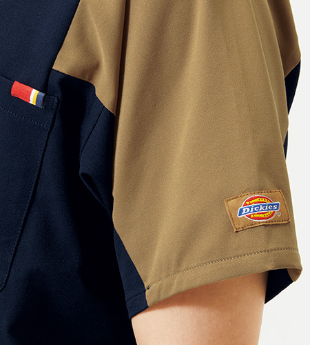 左袖ディッキーズロゴ付き