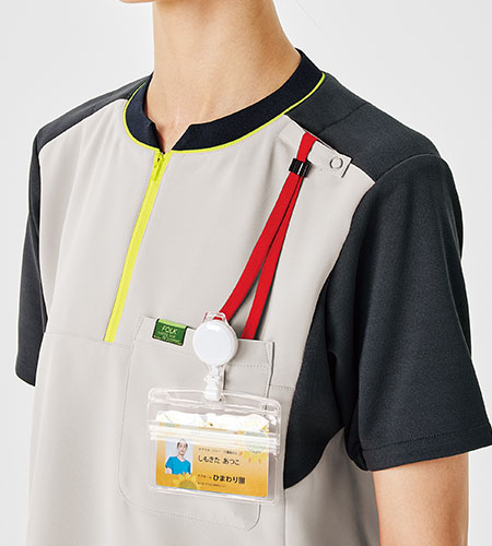 型崩れをしない胸ポケット