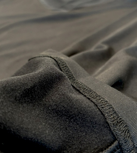 背中が見えにくい設計