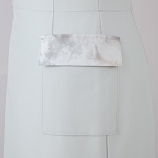 フラップ付きのポケット