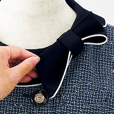 簡単なリボン襟