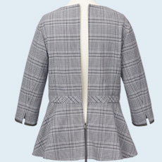 後ろファスナー