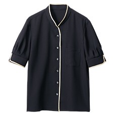 シンプルなバンドカラー