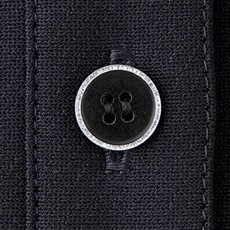 ラメ入りのボタン