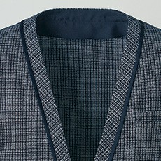 コサージュなし