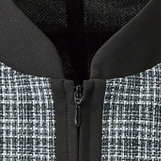 前ファスナーと襟