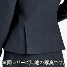 後ろ身頃のサイドベンツ