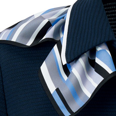 ブルー系スカーフ付き