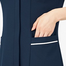 両脇ポケット