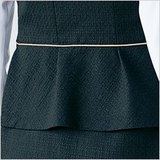 後ろフレアシルエット