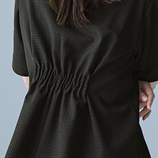 後ろのギャザー