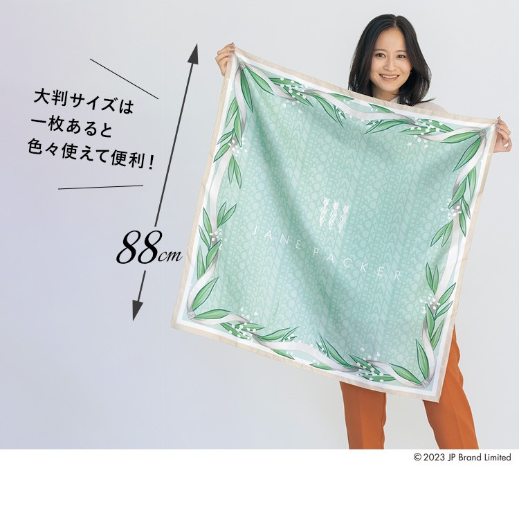 大型　額　正方形　スカーフ入り1 額 大型 正方形 スカーフ入り