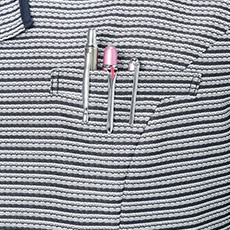 補強布仕様胸ポケット"