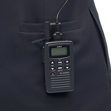 インカム装着可能ポケット