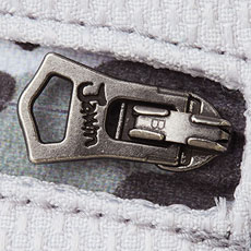 ロゴ入りスライダー