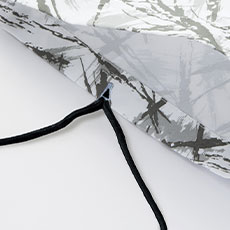 袖口ひも通し穴