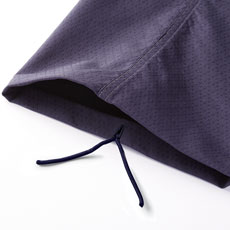 パンツ裾紐通し穴