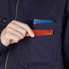 左胸二重ポケット