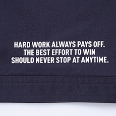 後ろ右裾プリント