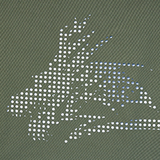 周囲の音を聞こえやすくするフードパンチング